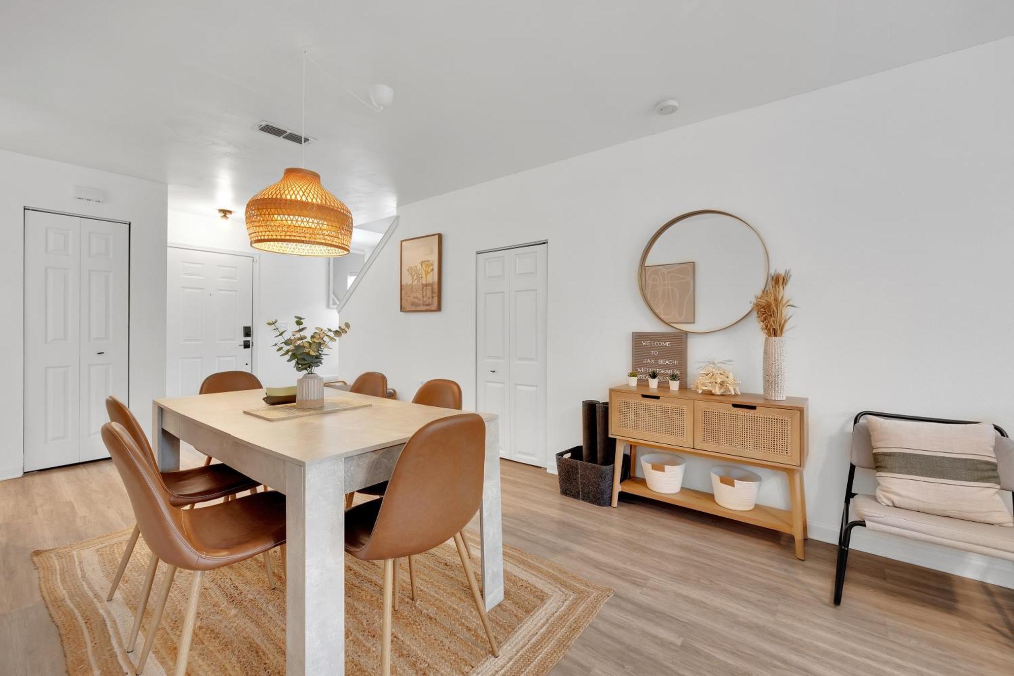 {Hidden Gem} Beach Home Blocks From Ocean +6 Bikes Джэксонвилл-Бич Экстерьер фото